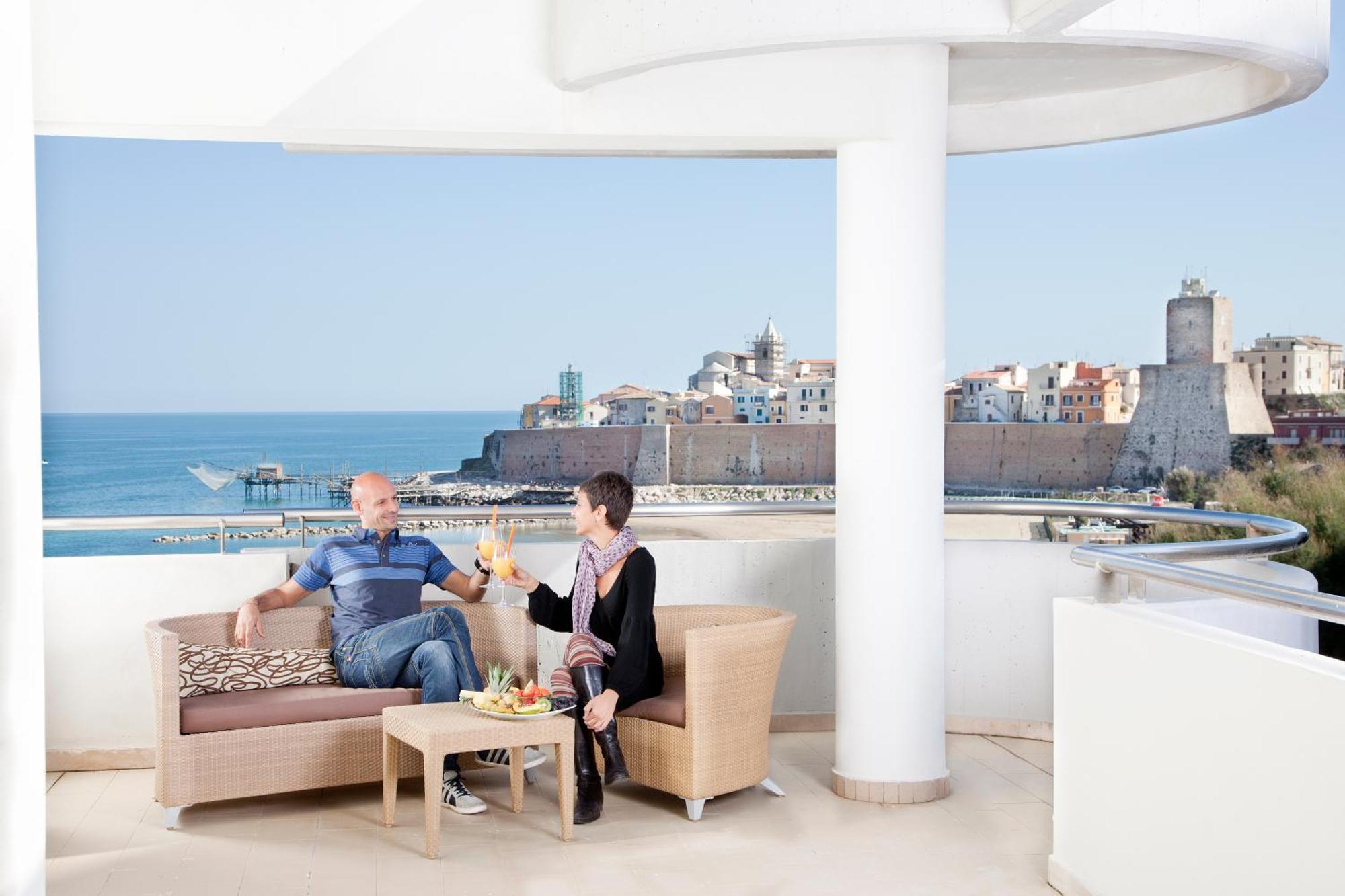 Hotel Mistral Termoli Εξωτερικό φωτογραφία